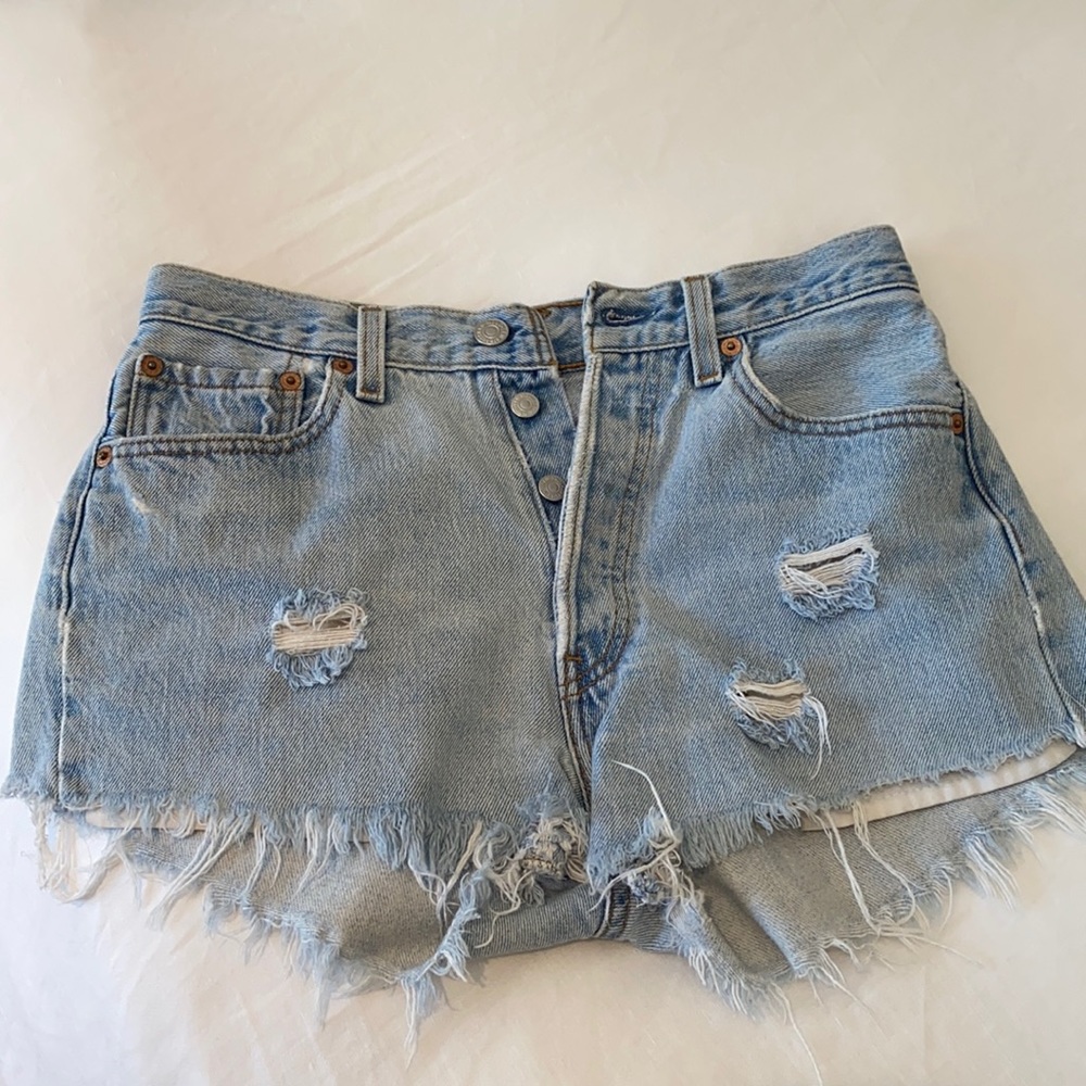 501 Levi Strauss light-washed denim shorts